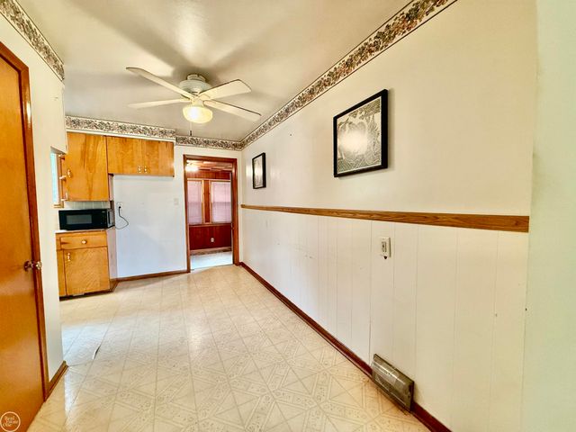 13490 Brainwood Street, Warren, MI 48089