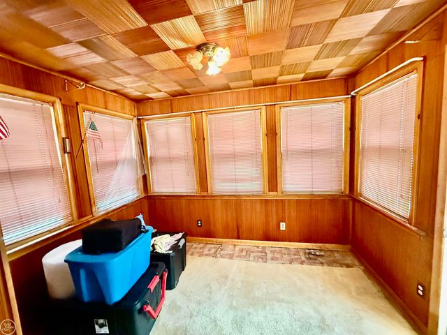 13490 Brainwood Street, Warren, MI 48089