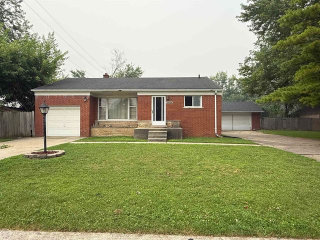 13490 Brainwood Street, Warren, MI 48089