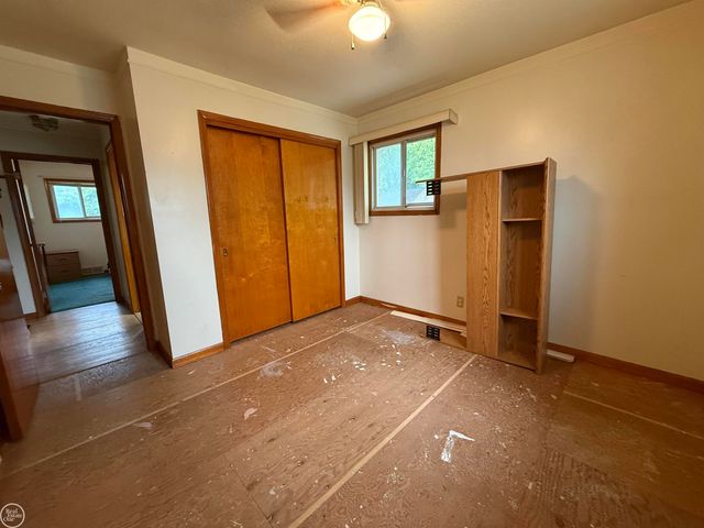 13490 Brainwood Street, Warren, MI 48089