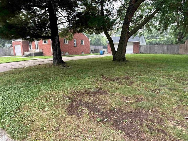 13490 Brainwood Street, Warren, MI 48089