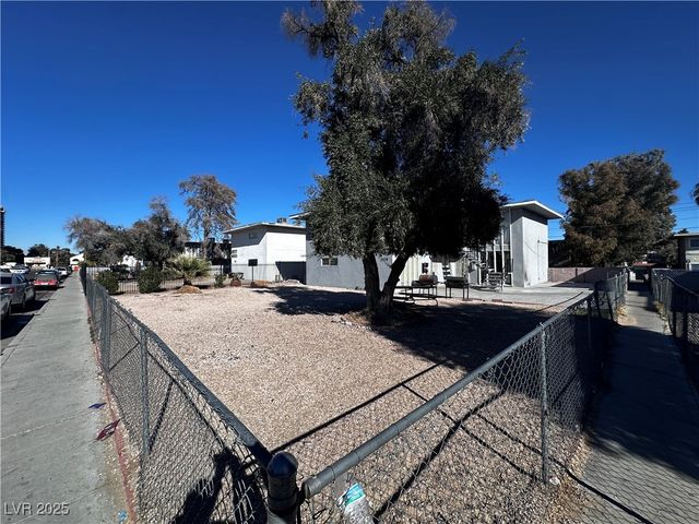 3370 Athens Street, Las Vegas, NV 89169