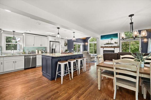 44 S Main St, Berkley, MA 02779
