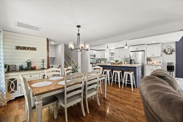 44 S Main St, Berkley, MA 02779