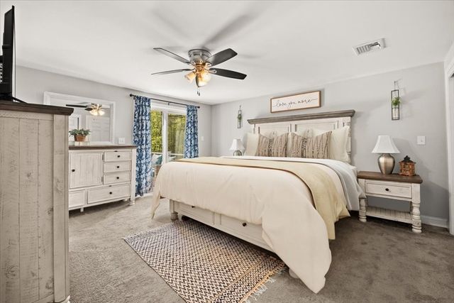 44 S Main St, Berkley, MA 02779