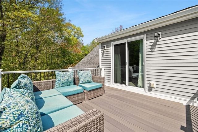 44 S Main St, Berkley, MA 02779