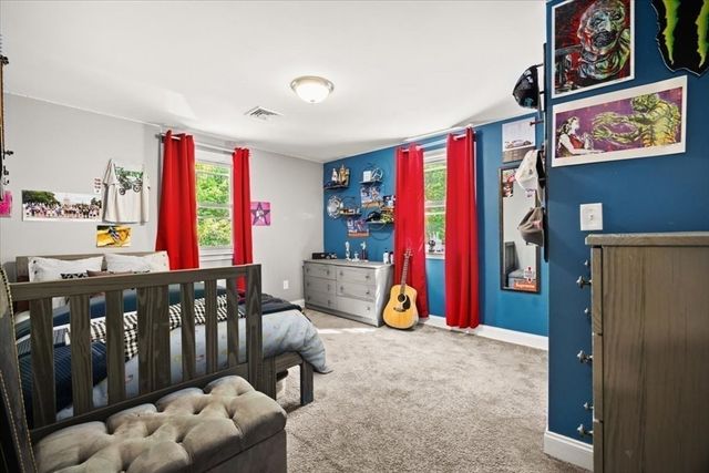 44 S Main St, Berkley, MA 02779
