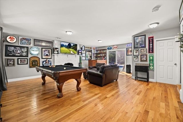 44 S Main St, Berkley, MA 02779