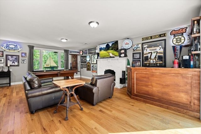 44 S Main St, Berkley, MA 02779