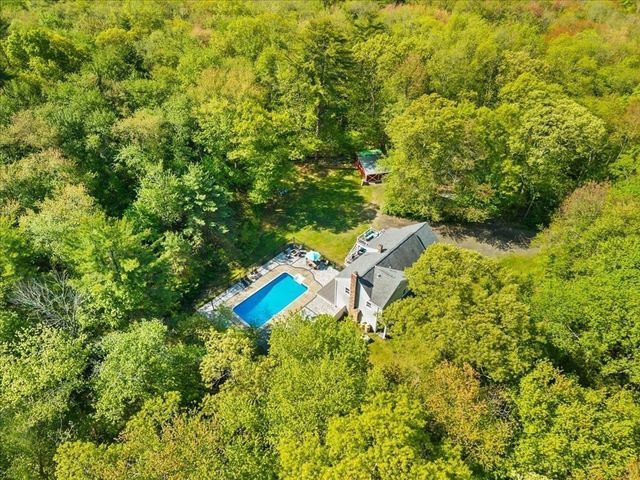 44 S Main St, Berkley, MA 02779
