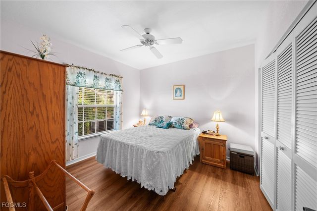 871 Tanbark DR 101, Naples, FL 34108