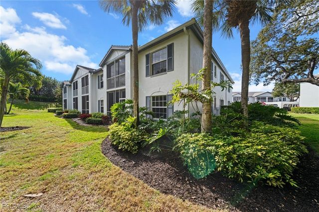 871 Tanbark DR 101, Naples, FL 34108