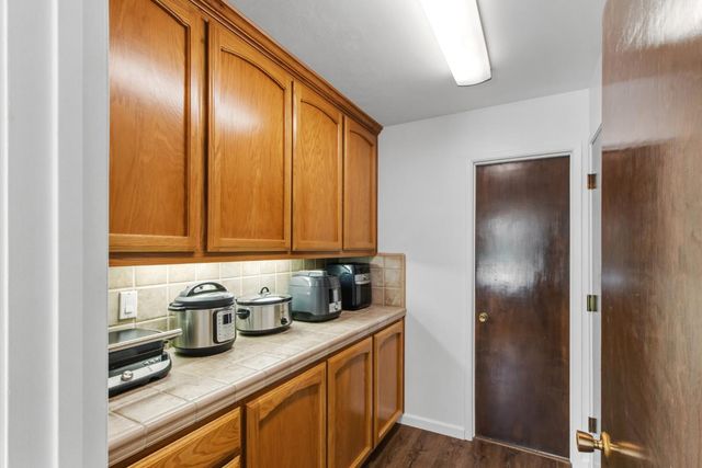 9119 Georgia Ln, Modesto, CA 95357
