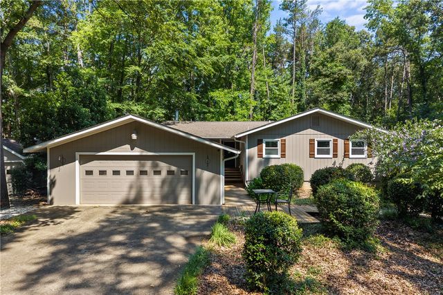 244 Lake View Court, Lavonia, GA 30553