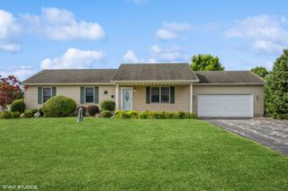 604 W 1019 S, Hebron, IN 46341