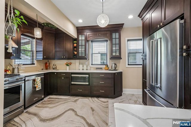 296 Montclair Avenue, Newark, NJ 07104