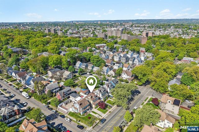 296 Montclair Avenue, Newark, NJ 07104