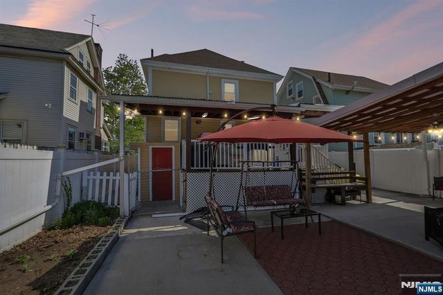 296 Montclair Avenue, Newark, NJ 07104