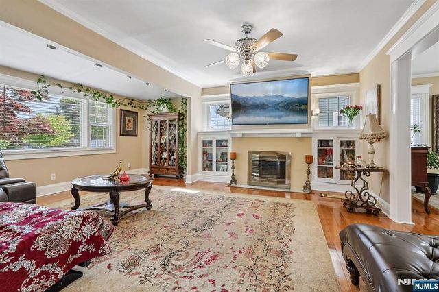 296 Montclair Avenue, Newark, NJ 07104