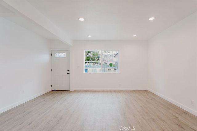 18308 Gresham Street, Northridge, CA 91325