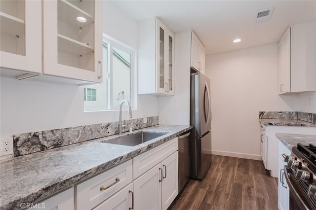 18308 Gresham Street, Northridge, CA 91325