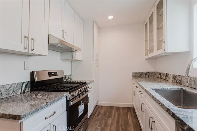18308 Gresham Street, Northridge, CA 91325