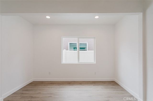 18308 Gresham Street, Northridge, CA 91325