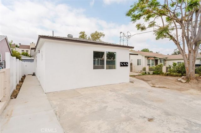 18308 Gresham Street, Northridge, CA 91325