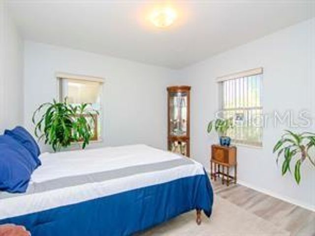 5617 GULFPORT BOULEVARD S, Gulfport, FL 33707