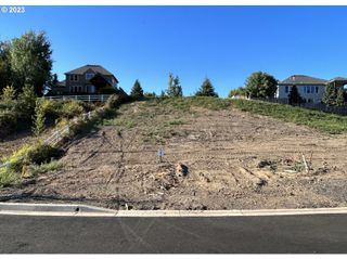 2701 Nw Pinehurst Dr 01, Mc Minnville, OR 97128