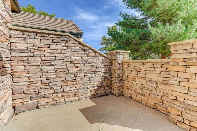 8886 Tappy Toorie Circle, Highlands Ranch, CO 80129