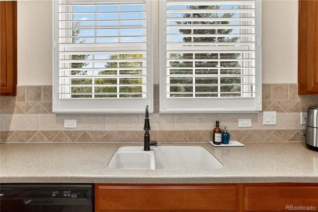 8886 Tappy Toorie Circle, Highlands Ranch, CO 80129