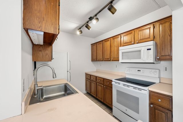 95 Nahant St 39, Lynn, MA 01902