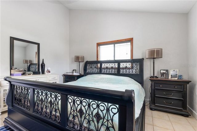 17601 1ST STREET E, Redington Shores, FL 33708