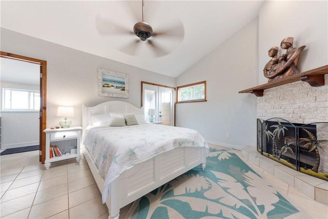 17601 1ST STREET E, Redington Shores, FL 33708