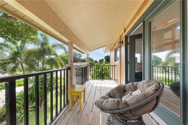 17601 1ST STREET E, Redington Shores, FL 33708