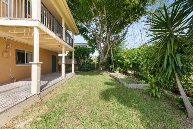17601 1ST STREET E, Redington Shores, FL 33708
