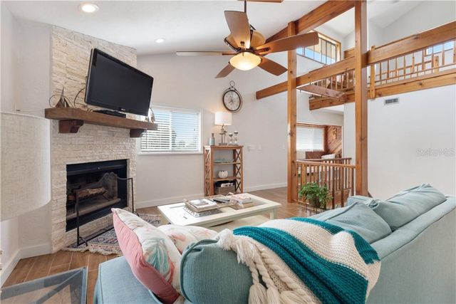 17601 1ST STREET E, Redington Shores, FL 33708