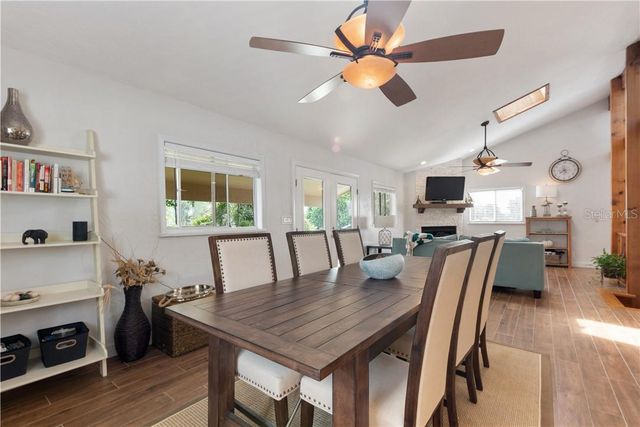 17601 1ST STREET E, Redington Shores, FL 33708