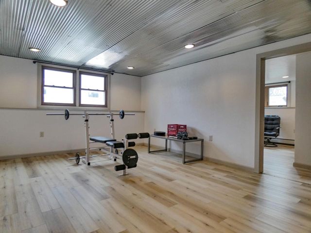 929 MARVELLE LANE, Green Bay, WI 54304