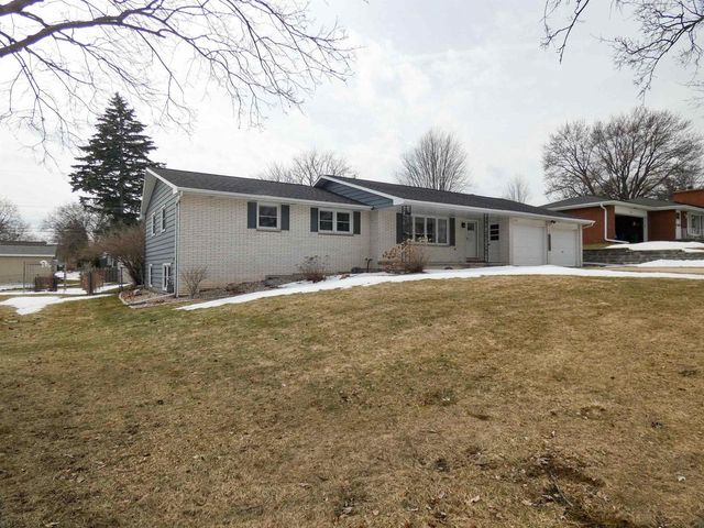 929 MARVELLE LANE, Green Bay, WI 54304