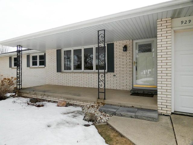 929 MARVELLE LANE, Green Bay, WI 54304