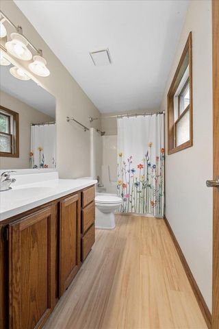 431 Thomas Court, Oregon, WI 53575