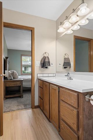 431 Thomas Court, Oregon, WI 53575