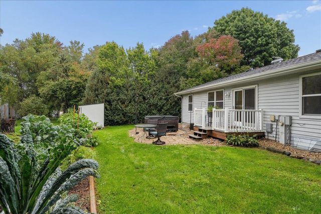 431 Thomas Court, Oregon, WI 53575