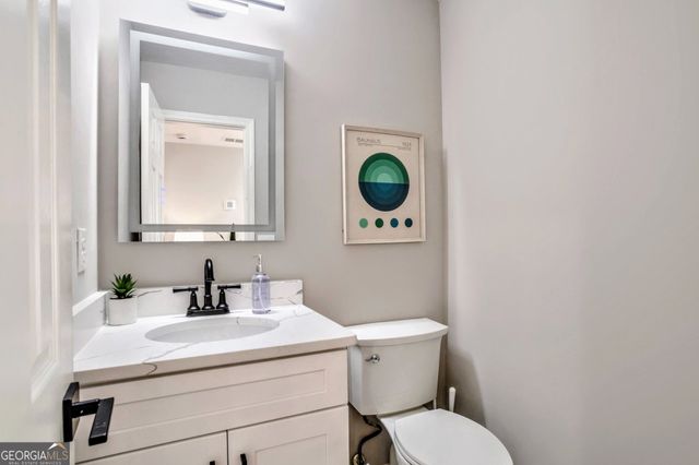 8008 Clearview Circle, Riverdale, GA 30296