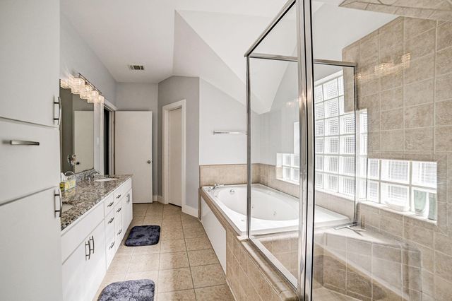 5838 Larkin Street, Houston, TX 77007