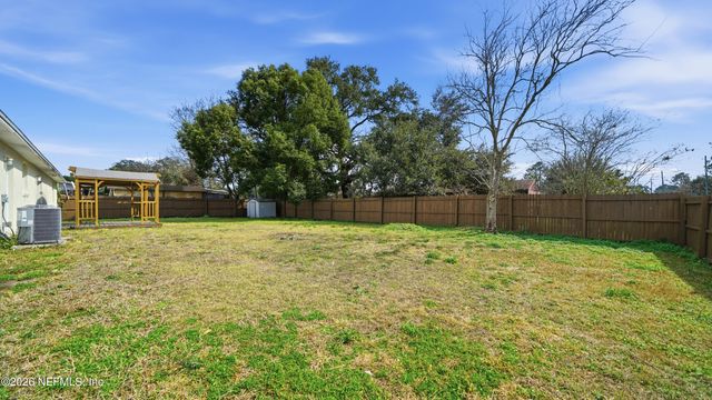 11604 SAIL Avenue, Jacksonville, FL 32246