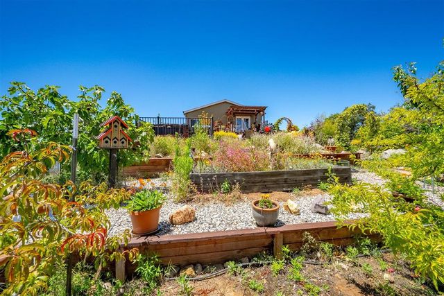 6920 Pano Ln, Somerset, CA 95684
