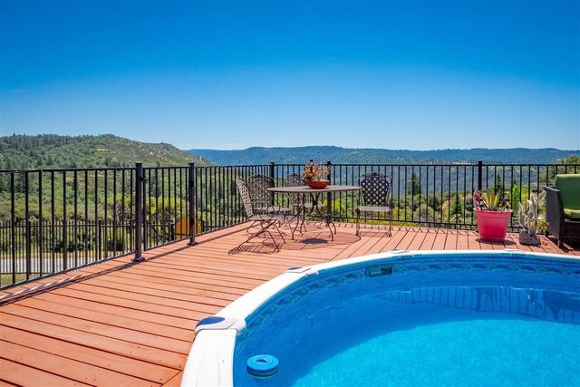 6920 Pano Ln, Somerset, CA 95684